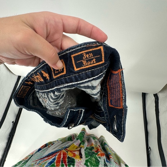 Rock Revival Jen Boot Cut Bling Butt Jeans Size 26 - Picture 6 of 9